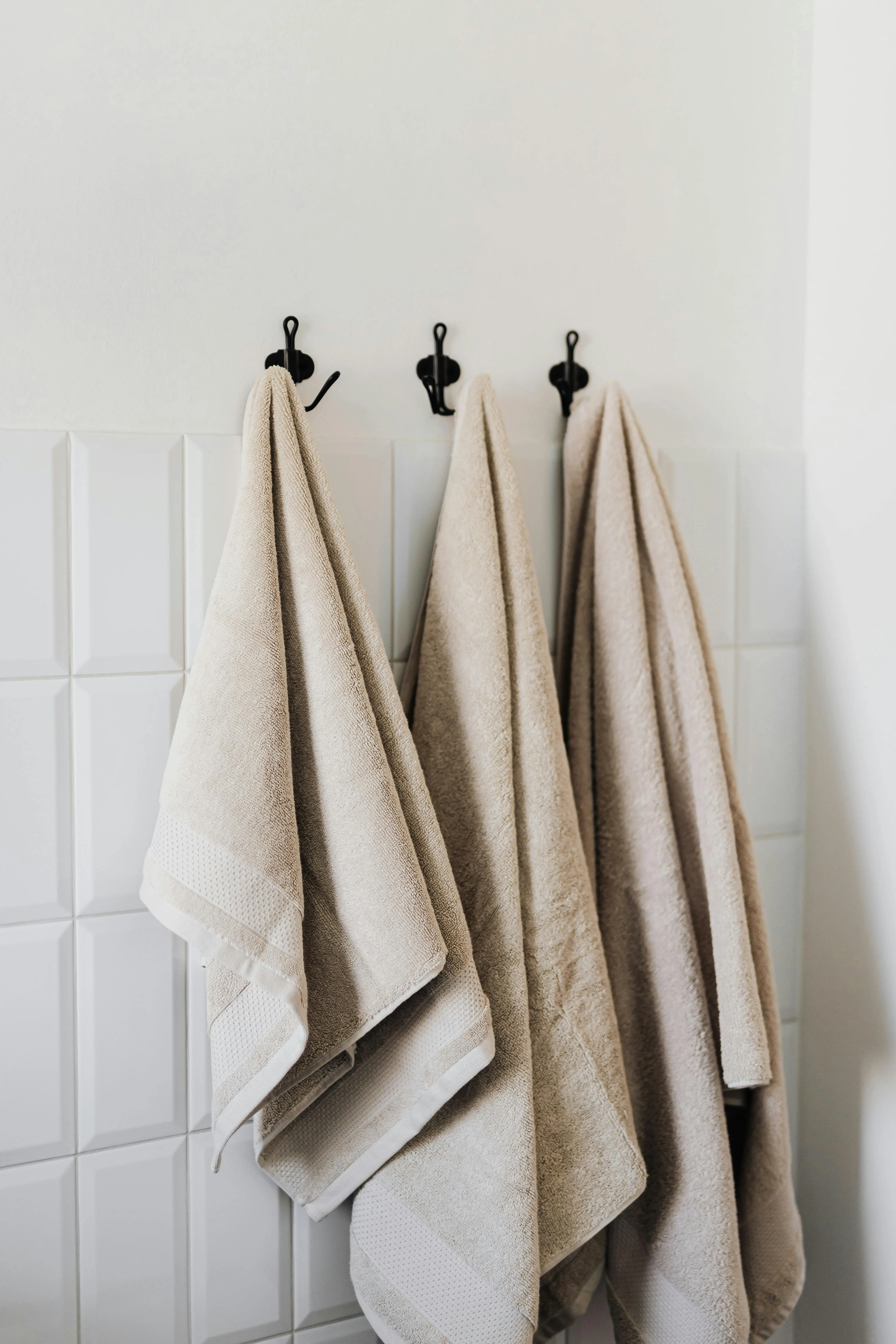 Institutional towels